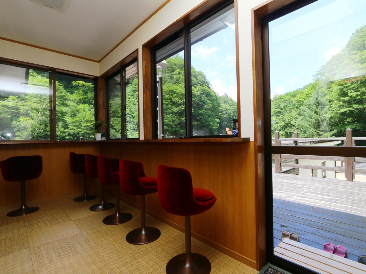 Kiriake Riverside House Hotel Nagano Exterior photo